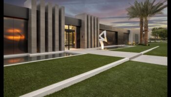 الصفاء الصلب والحجر: فن التصوير المعماري